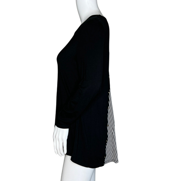 Chicos Shirt Womens Small Petite Black White Split Back Updated Basic Minimalist - Picture 4 of 7